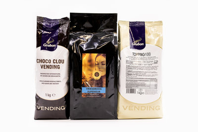 KST Voordeelpakket Superieur -1 Zak KST Vriesdroog Superieur Koffie 500 gram -1 zak Grubon Topping 100 1kg.- 1 zak Cacao Choco Clou Vending 1kg.